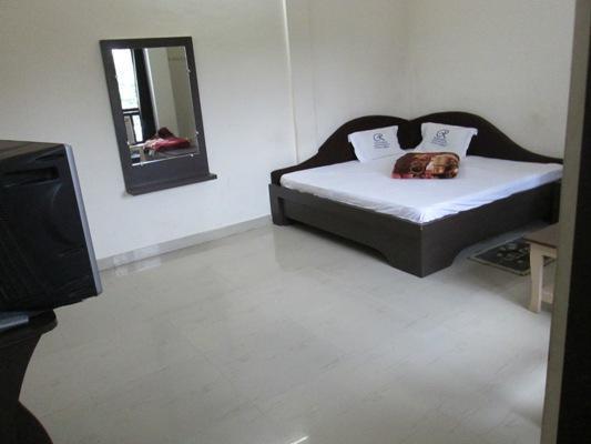 Ramprastha Hotel Ayodhya Extérieur photo